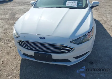 2018 Ford Fusion Hybrid Se z USA, uszkodzony, nr VIN 3FA6P0LU3JR188167